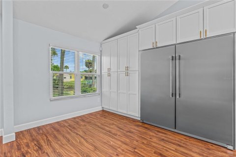 Casa en venta en New Smyrna Beach, Florida, 2 dormitorios, 107.02 m2 № 2287303 - foto 11