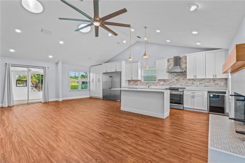 Casa en venta en New Smyrna Beach, Florida, 2 dormitorios, 107.02 m2 № 2287303 - foto 6