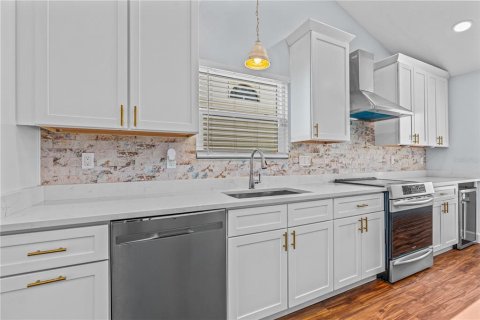 Casa en venta en New Smyrna Beach, Florida, 2 dormitorios, 107.02 m2 № 2287303 - foto 9