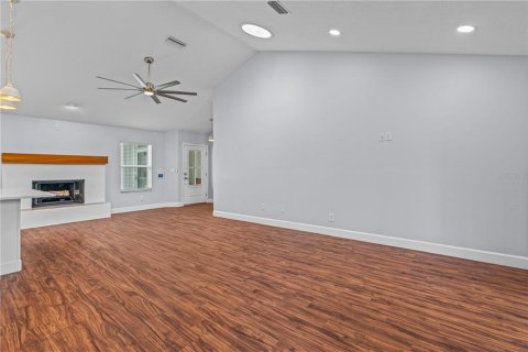 Casa en venta en New Smyrna Beach, Florida, 2 dormitorios, 107.02 m2 № 2287303 - foto 15