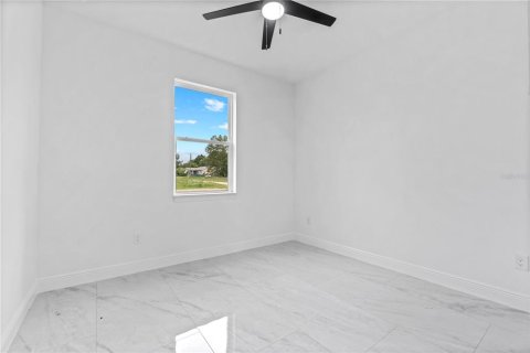 Villa ou maison à vendre à Dunnellon, Floride: 3 chambres, 116.22 m2 № 1832649 - photo 4