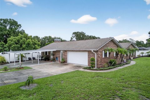 House in Lakeland, Florida 3 bedrooms, 246.56 sq.m. № 1894998 - photo 6