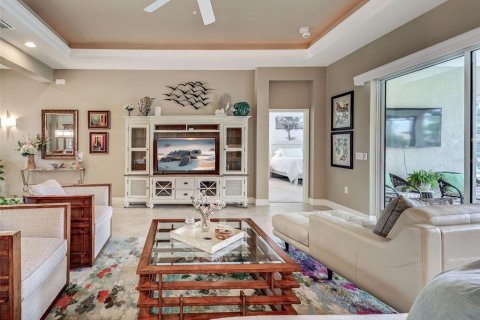 House in Venice, Florida 3 bedrooms, 238.48 sq.m. № 1681919 - photo 11