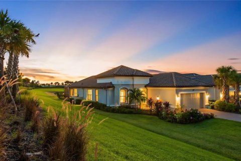Casa en Bradenton, Florida 3 dormitorios, 193.89 m2 № 2385747