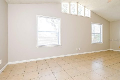 Casa en alquiler en Orlando, Florida, 3 dormitorios, 139.63 m2 № 1910691 - foto 4