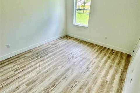 Villa ou maison à louer à Dunnellon, Floride: 4 chambres, 139.63 m2 № 1903173 - photo 23