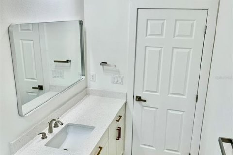 Villa ou maison à louer à Dunnellon, Floride: 4 chambres, 139.63 m2 № 1903173 - photo 13