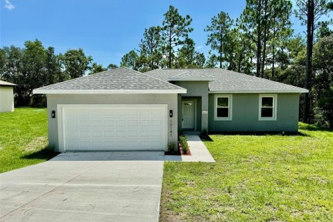 Villa ou maison à louer à Dunnellon, Floride: 4 chambres, 139.63 m2 № 1903173 - photo 1