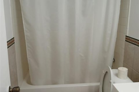 Condominio en venta en Orlando, Florida, 2 dormitorios, 76.92 m2 № 2098635 - foto 6