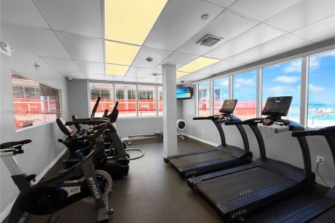 Купить кондоминиум в Санни-Айлс-Бич, Флорида 38.09м2, № 2058684 - фото 15