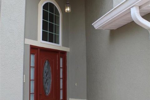Villa ou maison à louer à Davenport, Floride: 4 chambres, 216.18 m2 № 2416673 - photo 2