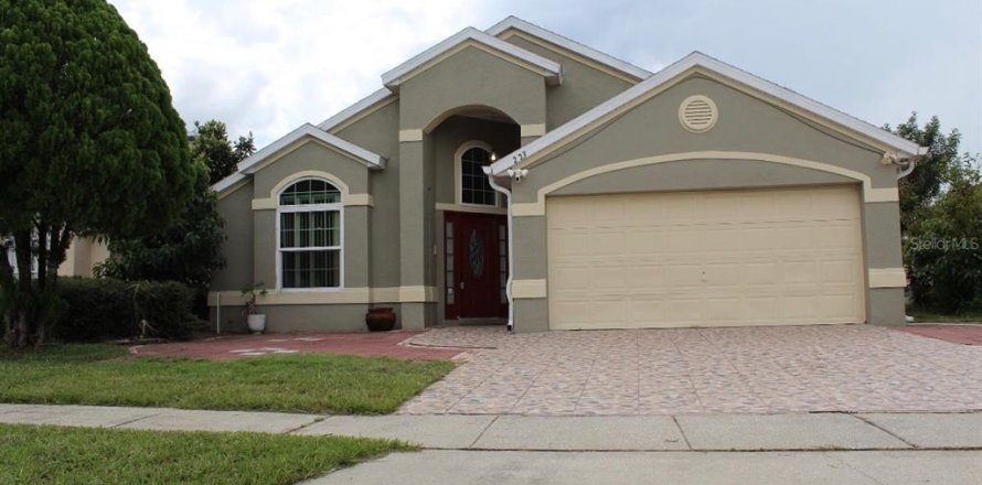 Villa ou maison à Davenport, Floride 4 chambres, 216.18 m2 № 2416673