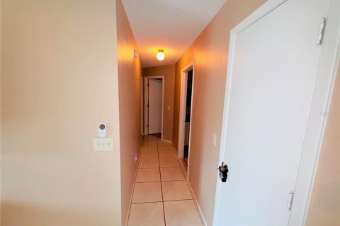Villa ou maison à louer à Davenport, Floride: 4 chambres, 216.18 m2 № 2416673 - photo 22