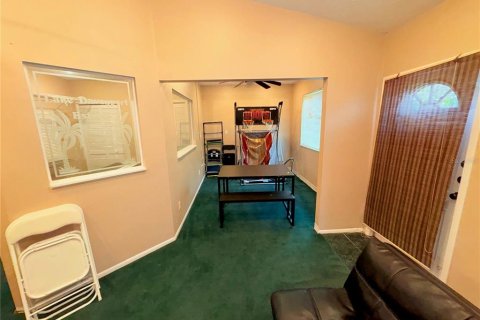 Villa ou maison à louer à Davenport, Floride: 4 chambres, 216.18 m2 № 2416673 - photo 12