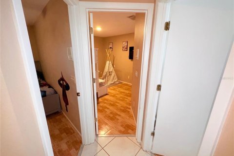Villa ou maison à louer à Davenport, Floride: 4 chambres, 216.18 m2 № 2416673 - photo 25