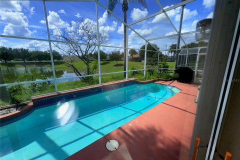 Villa ou maison à louer à Davenport, Floride: 4 chambres, 216.18 m2 № 2416673 - photo 20