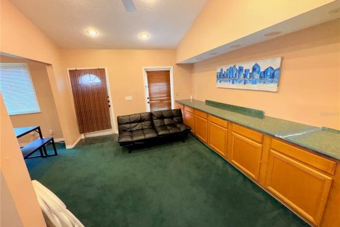Villa ou maison à louer à Davenport, Floride: 4 chambres, 216.18 m2 № 2416673 - photo 10