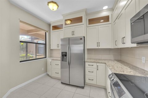 Купить виллу или дом в Аполло-Бич, Флорида 4 комнаты, 150.13м2, № 1530168 - фото 9