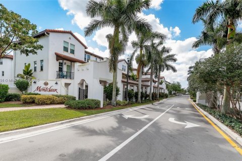 Adosado en alquiler en Miramar, Florida, 3 dormitorios, 185.8 m2 № 1953482 - foto 2