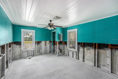 Casa en venta en Palm Harbor, Florida, 2 dormitorios, 84.73 m2 № 1804100 - foto 10