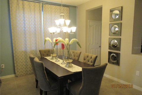 Villa ou maison à louer à Winter Garden, Floride: 4 chambres, 256.22 m2 № 1767785 - photo 7