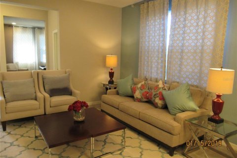 Villa ou maison à louer à Winter Garden, Floride: 4 chambres, 256.22 m2 № 1767785 - photo 9