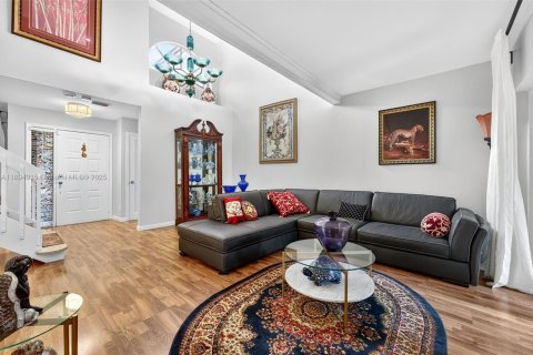 Townhouse in Coral Springs, Florida 4 bedrooms, 157 sq.m. № 1950666 - photo 8