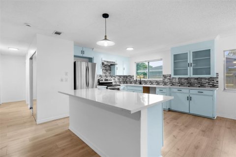 House in North Port, Florida 3 bedrooms, 123.75 sq.m. № 1847898 - photo 4