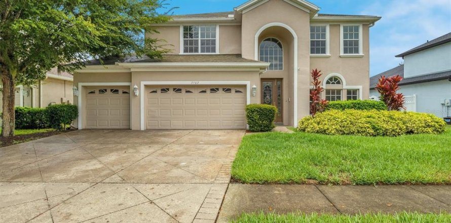 Villa ou maison à Wesley Chapel, Floride 5 chambres, 265.51 m2 № 2389421