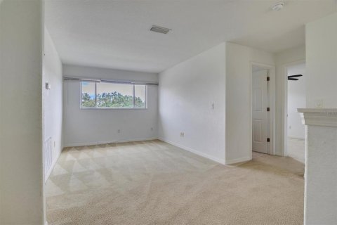 Villa ou maison à louer à Wesley Chapel, Floride: 5 chambres, 265.51 m2 № 2389421 - photo 24