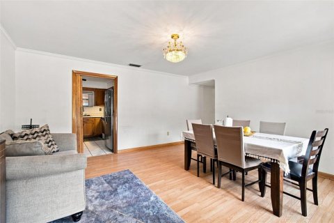 Villa ou maison à vendre à Tampa, Floride: 4 chambres, 188.31 m2 № 2345509 - photo 7