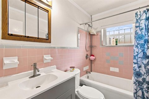 Villa ou maison à vendre à Tampa, Floride: 4 chambres, 188.31 m2 № 2345509 - photo 16
