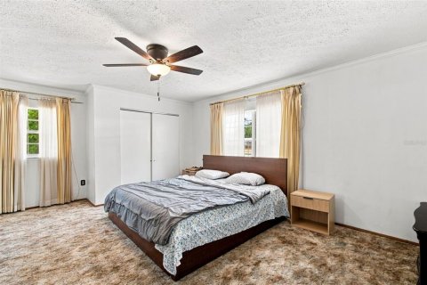Villa ou maison à vendre à Tampa, Floride: 4 chambres, 188.31 m2 № 2345509 - photo 19
