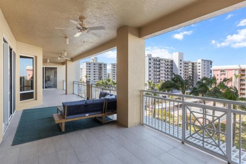 Condo in Sarasota, Florida, 3 bedrooms  № 1295908 - photo 9