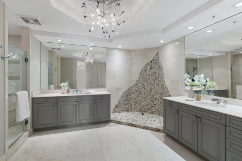 Condo in Sarasota, Florida, 3 bedrooms  № 1295908 - photo 16