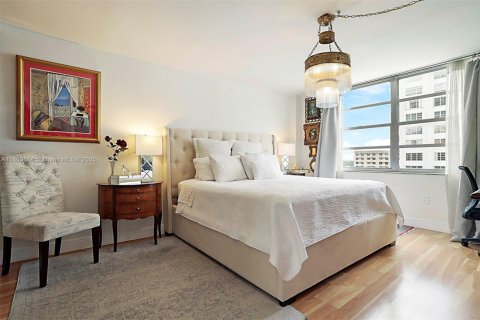 Condo in Aventura, Florida, 2 bedrooms  № 1864788 - photo 17