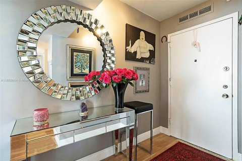 Condo in Aventura, Florida, 2 bedrooms  № 1864788 - photo 4