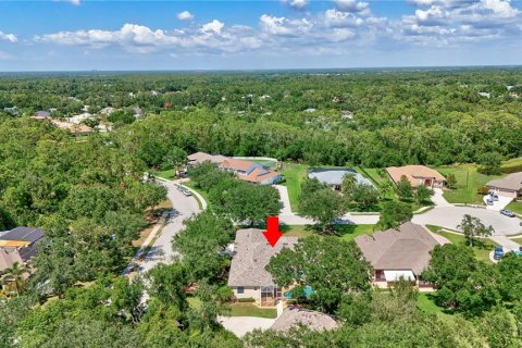House in Bradenton, Florida 4 bedrooms, 279.26 sq.m. № 2151683 - photo 6