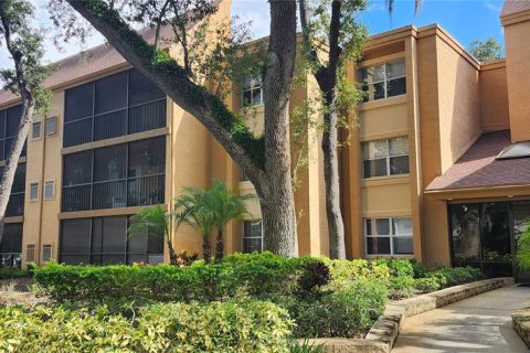 Condo in Tampa, Florida, 2 bedrooms  № 2360880