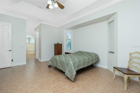 House in North Port, Florida 4 bedrooms, 286.88 sq.m. № 1592951 - photo 27