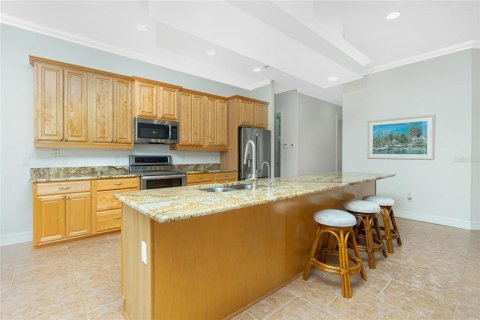 House in North Port, Florida 4 bedrooms, 286.88 sq.m. № 1592951 - photo 10