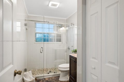 House in Miramar, Florida 4 bedrooms, 196.3 sq.m. № 1967499 - photo 29