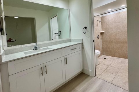 House in Weston, Florida 3 bedrooms, 149.67 sq.m. № 2059124 - photo 27