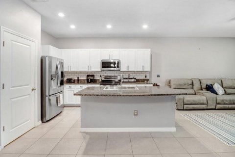 Townhouse in Riverview, Florida 3 bedrooms, 158.58 sq.m. № 1833064 - photo 5