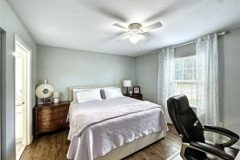 House in Ocala, Florida 3 bedrooms, 104.52 sq.m. № 1908171 - photo 4
