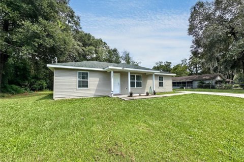 House in Ocala, Florida 3 bedrooms, 104.52 sq.m. № 1908171 - photo 2