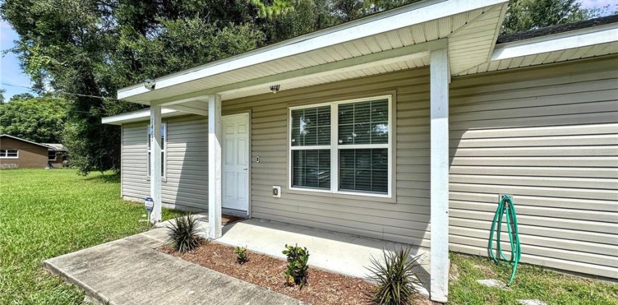House in Ocala, Florida 3 bedrooms, 104.52 sq.m. № 1908171