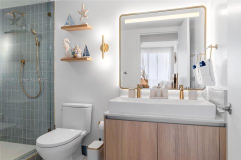 Condominio en venta en Miami, Florida, 2 dormitorios, 84.26 m2 № 1929571 - foto 11