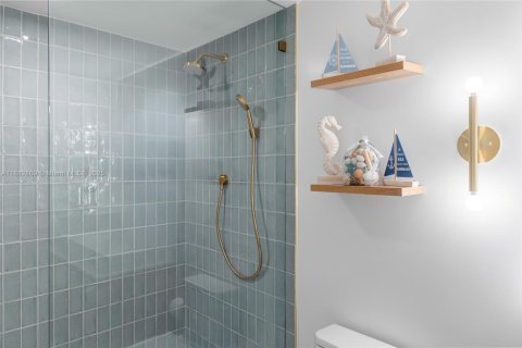 Condominio en venta en Miami, Florida, 2 dormitorios, 84.26 m2 № 1929571 - foto 26