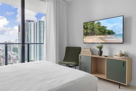 Condominio en venta en Miami, Florida, 2 dormitorios, 84.26 m2 № 1929571 - foto 18